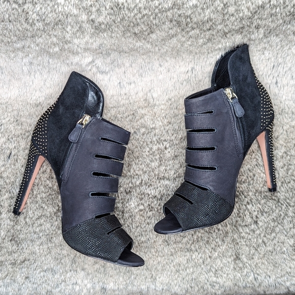 Rebecca Minkoff Reagan Peep Toe Combo Bootie Heel Black Women's 8.5 - Picture 9 of 11